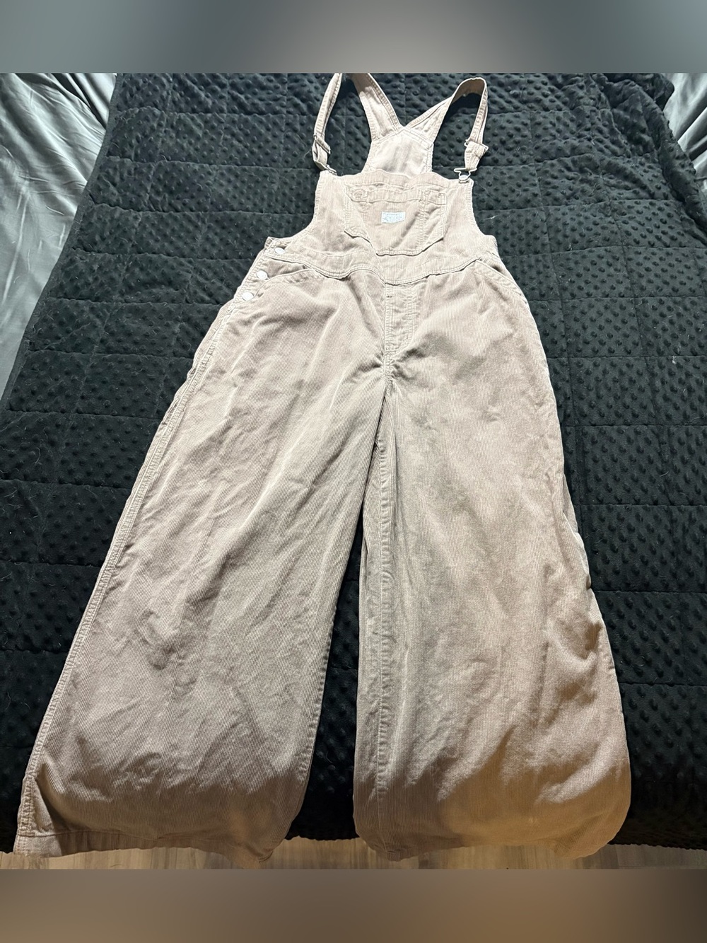 Women’s Levi’s Strauss wide leg corduroy oversized baggy Overalls - Picture 7 of 12